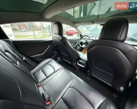 Черный Тесла Модель 3, объемом двигателя 0 л и пробегом 170 тыс. км за 12400 $, фото 24 на Automoto.ua