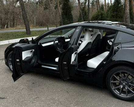 Чорний Тесла Модель 3, об'ємом двигуна 0 л та пробігом 187 тис. км за 17000 $, фото 16 на Automoto.ua