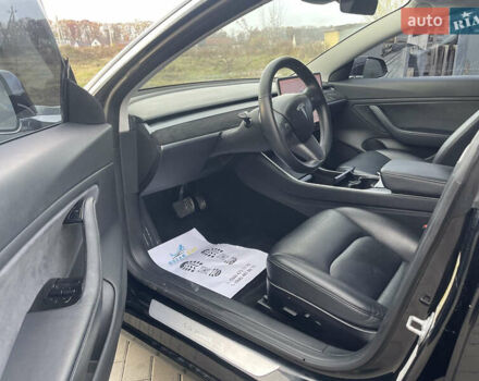 Чорний Тесла Модель 3, об'ємом двигуна 0 л та пробігом 156 тис. км за 16800 $, фото 18 на Automoto.ua