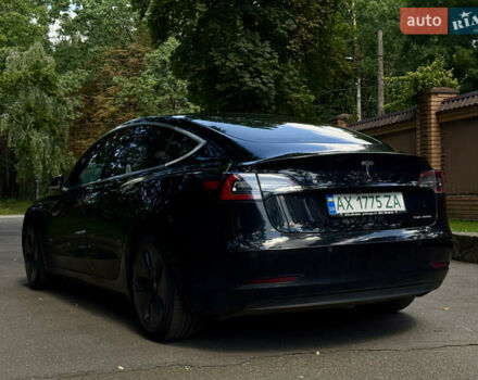 Чорний Тесла Модель 3, об'ємом двигуна 0 л та пробігом 62 тис. км за 17500 $, фото 3 на Automoto.ua