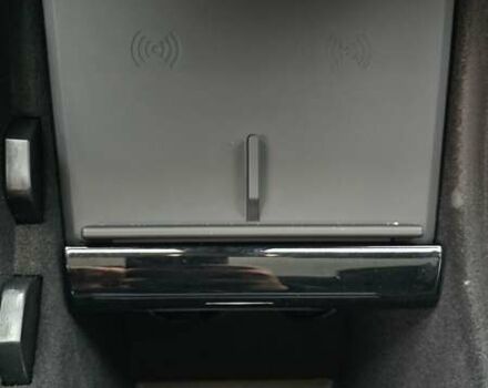 Чорний Тесла Модель 3, об'ємом двигуна 0 л та пробігом 103 тис. км за 19000 $, фото 20 на Automoto.ua