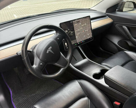 Чорний Тесла Модель 3, об'ємом двигуна 0 л та пробігом 160 тис. км за 16000 $, фото 6 на Automoto.ua