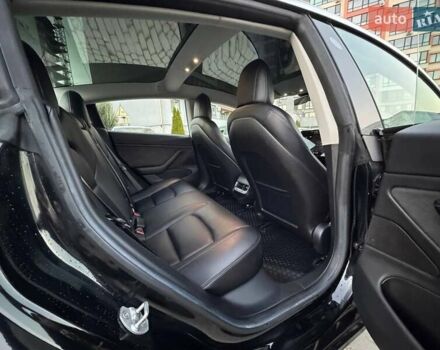 Чорний Тесла Модель 3, об'ємом двигуна 0 л та пробігом 188 тис. км за 16300 $, фото 13 на Automoto.ua