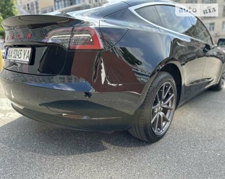 Чорний Тесла Модель 3, об'ємом двигуна 0 л та пробігом 65 тис. км за 18500 $, фото 22 на Automoto.ua