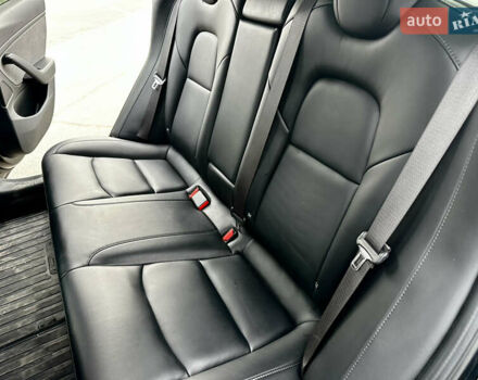 Тесла Модель 3 2018 у Харкові на Automoto.ua Чорний Тесла Модель 3, об'ємом двигуна 0 л та пробігом 107 тис. км за 24500 $, фото 26 на Automoto.ua