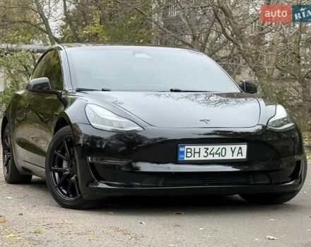 Черный Тесла Модель 3, объемом двигателя 0 л и пробегом 102 тыс. км за 18900 $, фото 46 на Automoto.ua