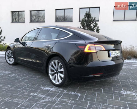 Черный Тесла Модель 3, объемом двигателя 0 л и пробегом 160 тыс. км за 14500 $, фото 6 на Automoto.ua