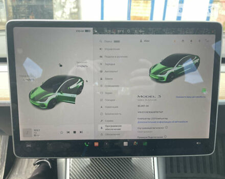 Чорний Тесла Модель 3, об'ємом двигуна 0 л та пробігом 93 тис. км за 25500 $, фото 8 на Automoto.ua