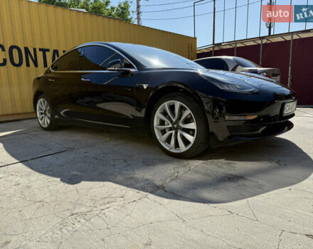 Тесла Модель 3 2018 у Умани на Automoto.ua Чорний Тесла Модель 3, об'ємом двигуна 0 л та пробігом 201 тис. км за 19000 $, фото 107 на Automoto.ua