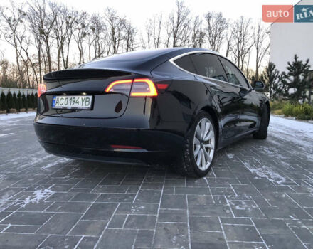 Черный Тесла Модель 3, объемом двигателя 0 л и пробегом 160 тыс. км за 14500 $, фото 5 на Automoto.ua