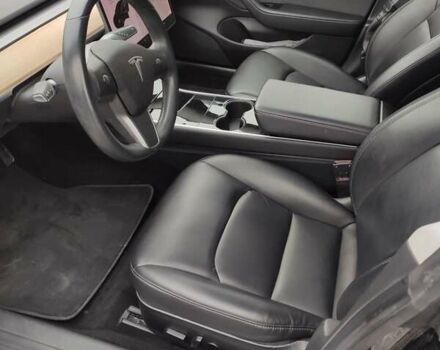 Чорний Тесла Модель 3, об'ємом двигуна 0 л та пробігом 58 тис. км за 15900 $, фото 18 на Automoto.ua