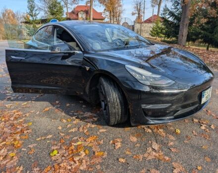 Черный Тесла Модель 3, объемом двигателя 0 л и пробегом 130 тыс. км за 17500 $, фото 7 на Automoto.ua
