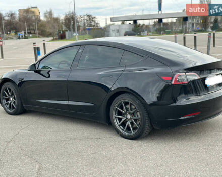 Тесла Модель 3 2018 у Харкові на Automoto.ua Чорний Тесла Модель 3, об'ємом двигуна 0 л та пробігом 107 тис. км за 24500 $, фото 6 на Automoto.ua