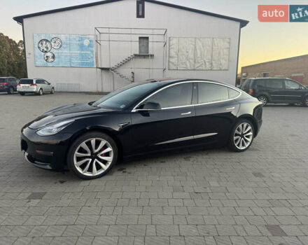 Чорний Тесла Модель 3, об'ємом двигуна 0 л та пробігом 160 тис. км за 14800 $, фото 14 на Automoto.ua