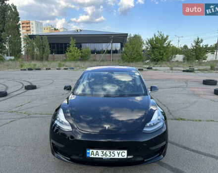 Черный Тесла Модель 3, объемом двигателя 0 л и пробегом 141 тыс. км за 18888 $, фото 11 на Automoto.ua
