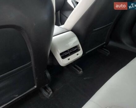 Черный Тесла Модель 3, объемом двигателя 0 л и пробегом 370 тыс. км за 13500 $, фото 12 на Automoto.ua