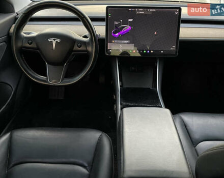 Черный Тесла Модель 3, объемом двигателя 0 л и пробегом 120 тыс. км за 9999 $, фото 6 на Automoto.ua