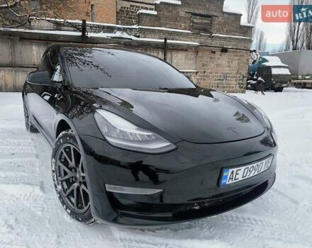 Чорний Тесла Модель 3, об'ємом двигуна 0 л та пробігом 95 тис. км за 17800 $, фото 9 на Automoto.ua