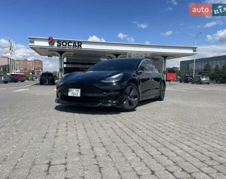 Тесла Модель 3 2018 у Львові на Automoto.ua Чорний Тесла Модель 3, об'ємом двигуна 0 л та пробігом 90 тис. км за 16500 $, фото 1 на Automoto.ua