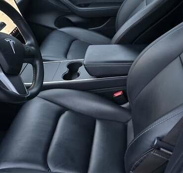 Черный Тесла Модель 3, объемом двигателя 0 л и пробегом 91 тыс. км за 15500 $, фото 7 на Automoto.ua