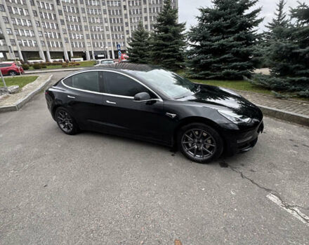 Черный Тесла Модель 3, объемом двигателя 0 л и пробегом 123 тыс. км за 15500 $, фото 3 на Automoto.ua