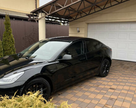 Черный Тесла Модель 3, объемом двигателя 0 л и пробегом 107 тыс. км за 18000 $, фото 2 на Automoto.ua