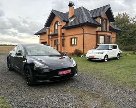 Чорний Тесла Модель 3, об'ємом двигуна 0 л та пробігом 152 тис. км за 13500 $, фото 2 на Automoto.ua