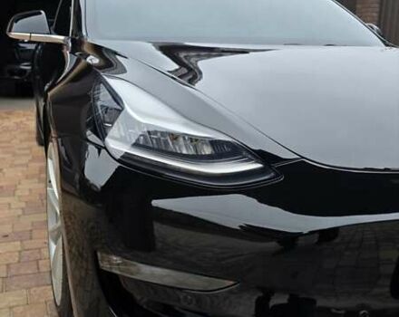 Чорний Тесла Модель 3, об'ємом двигуна 0 л та пробігом 103 тис. км за 19000 $, фото 1 на Automoto.ua