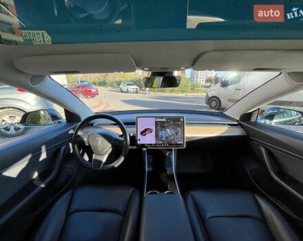 Чорний Тесла Модель 3, об'ємом двигуна 0 л та пробігом 188 тис. км за 16300 $, фото 16 на Automoto.ua