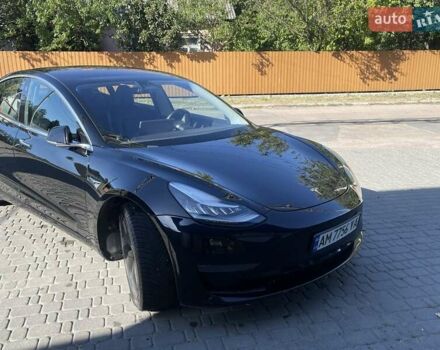 Чорний Тесла Модель 3, об'ємом двигуна 0 л та пробігом 111 тис. км за 16500 $, фото 7 на Automoto.ua