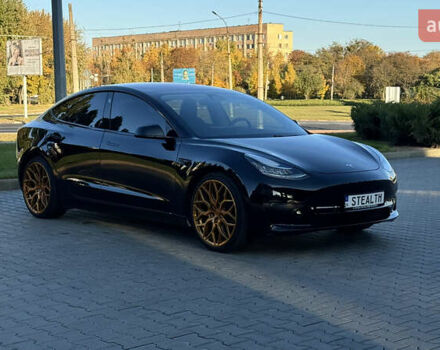 Черный Тесла Модель 3, объемом двигателя 0 л и пробегом 83 тыс. км за 19000 $, фото 6 на Automoto.ua