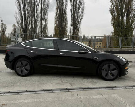 Черный Тесла Модель 3, объемом двигателя 0 л и пробегом 130 тыс. км за 15100 $, фото 3 на Automoto.ua
