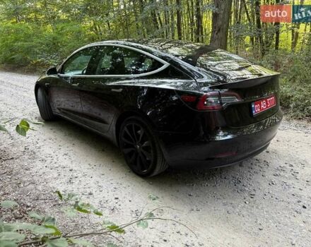 Черный Тесла Модель 3, объемом двигателя 0 л и пробегом 123 тыс. км за 18500 $, фото 2 на Automoto.ua