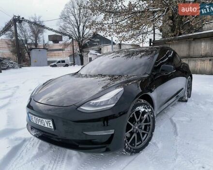 Чорний Тесла Модель 3, об'ємом двигуна 0 л та пробігом 95 тис. км за 17800 $, фото 11 на Automoto.ua