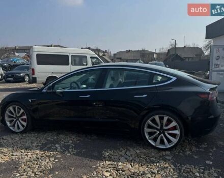 Чорний Тесла Модель 3, об'ємом двигуна 0 л та пробігом 160 тис. км за 17900 $, фото 12 на Automoto.ua