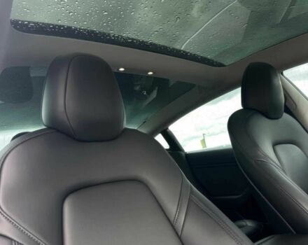 Черный Тесла Модель 3, объемом двигателя 0 л и пробегом 31 тыс. км за 12400 $, фото 10 на Automoto.ua