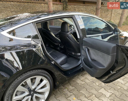 Черный Тесла Модель 3, объемом двигателя 0 л и пробегом 160 тыс. км за 14500 $, фото 11 на Automoto.ua