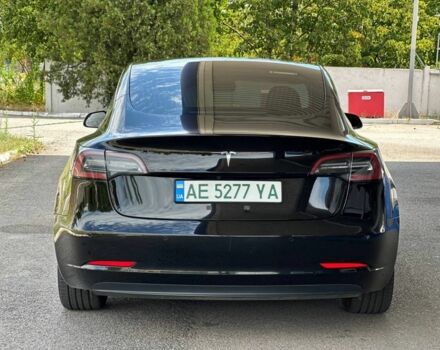 Черный Тесла Модель 3, объемом двигателя 0 л и пробегом 98 тыс. км за 14700 $, фото 4 на Automoto.ua