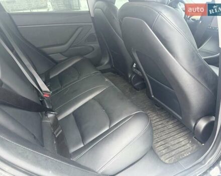 Чорний Тесла Модель 3, об'ємом двигуна 0 л та пробігом 120 тис. км за 18000 $, фото 7 на Automoto.ua