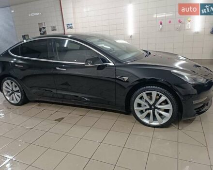 Черный Тесла Модель 3, объемом двигателя 0 л и пробегом 201 тыс. км за 21900 $, фото 71 на Automoto.ua