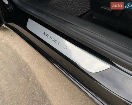 Черный Тесла Модель 3, объемом двигателя 0 л и пробегом 160 тыс. км за 16500 $, фото 49 на Automoto.ua