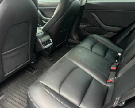 Черный Тесла Модель 3, объемом двигателя 0 л и пробегом 31 тыс. км за 12400 $, фото 11 на Automoto.ua