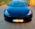 Чорний Тесла Модель 3, об'ємом двигуна 0.32 л та пробігом 57 тис. км за 17800 $, фото 1 на Automoto.ua