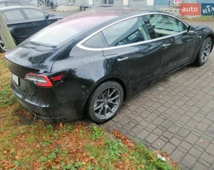 Чорний Тесла Модель 3, об'ємом двигуна 0 л та пробігом 176 тис. км за 15999 $, фото 6 на Automoto.ua
