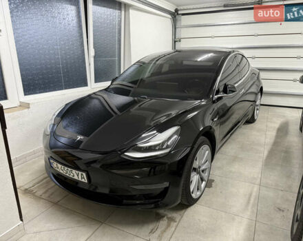 Тесла Модель 3 2018 у Умани на Automoto.ua Чорний Тесла Модель 3, об'ємом двигуна 0 л та пробігом 201 тис. км за 19000 $, фото 97 на Automoto.ua