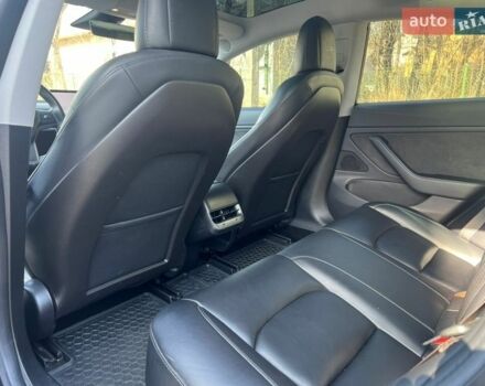 Чорний Тесла Модель 3, об'ємом двигуна 0 л та пробігом 185 тис. км за 16000 $, фото 17 на Automoto.ua