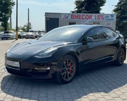 Черный Тесла Модель 3, объемом двигателя 8.2 л и пробегом 98 тыс. км за 18999 $, фото 2 на Automoto.ua