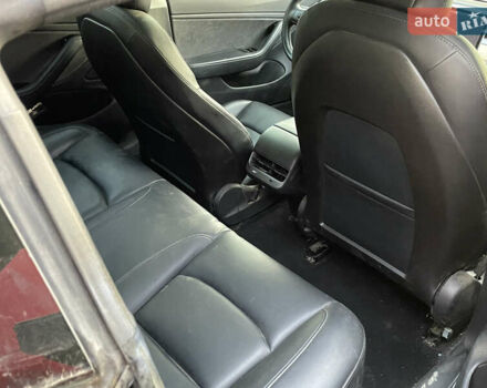 Черный Тесла Модель 3, объемом двигателя 0 л и пробегом 120 тыс. км за 9999 $, фото 10 на Automoto.ua