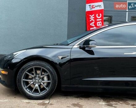 Чорний Тесла Модель 3, об'ємом двигуна 0 л та пробігом 115 тис. км за 18500 $, фото 4 на Automoto.ua