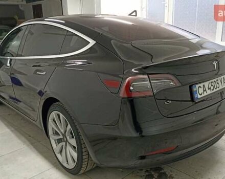 Тесла Модель 3 2018 у Умани на Automoto.ua Чорний Тесла Модель 3, об'ємом двигуна 0 л та пробігом 201 тис. км за 19000 $, фото 93 на Automoto.ua